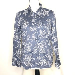 💥GAP The Fitted Boyfriend Button Down Top in Sz S